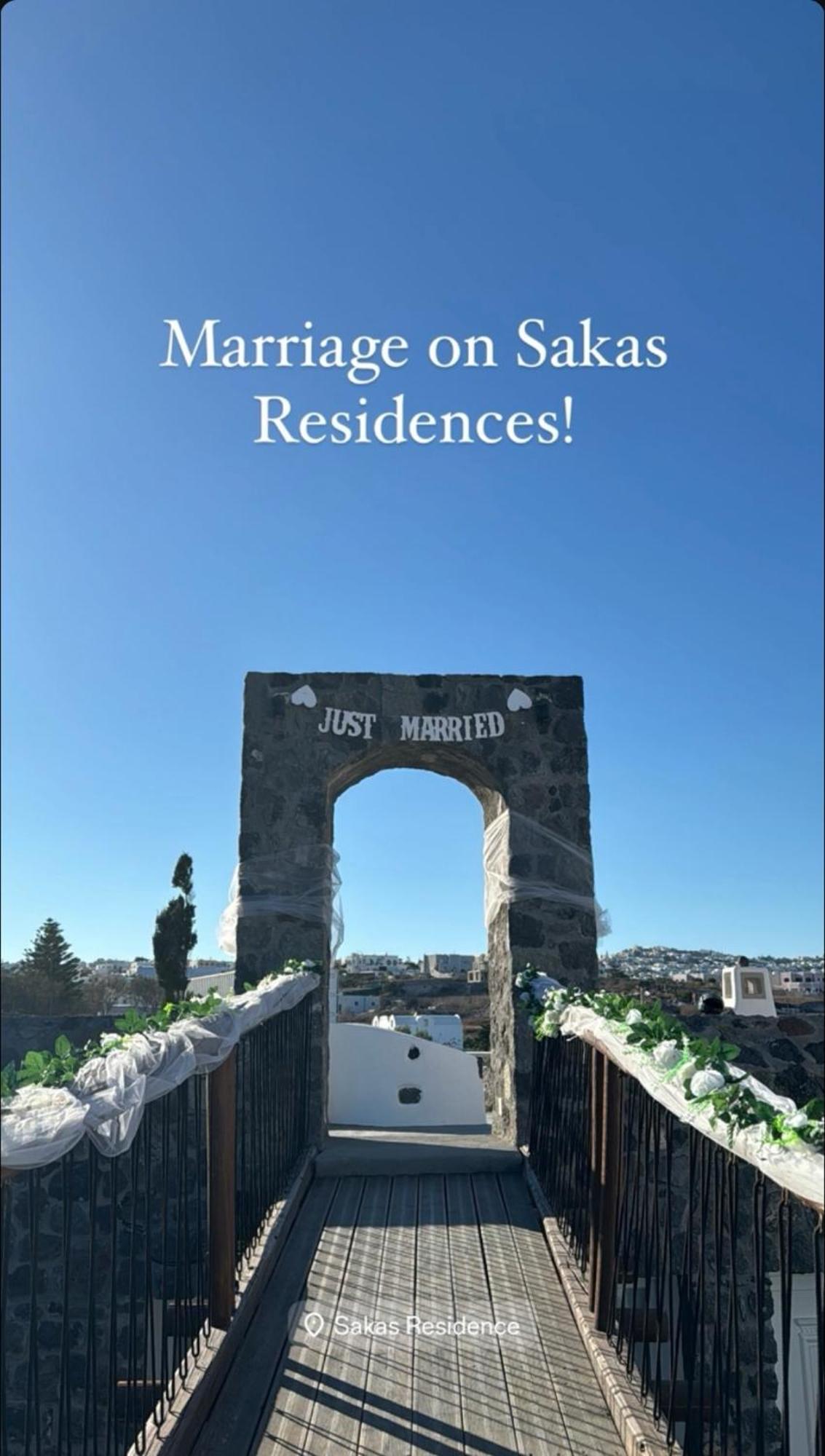 Sakas Residences Karterádos Eksteriør bilde