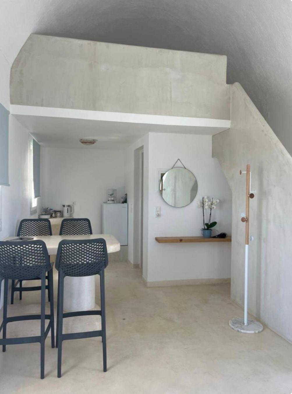 Sakas Residences Karterádos Eksteriør bilde